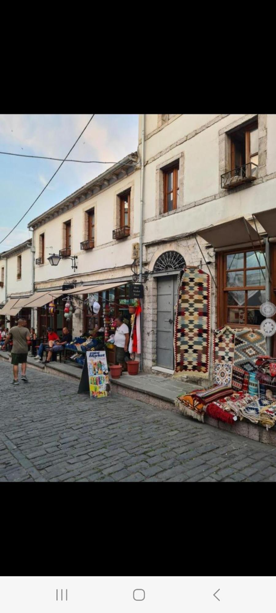 Santa Room-Old Bazaar Center-Gjirokastër Exteriör bild